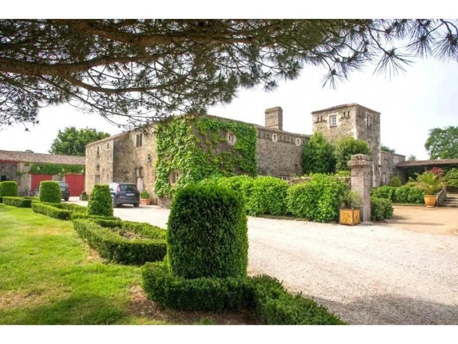 Bed and Breakfast Logis De La Robliniere Landevieille Esterno foto